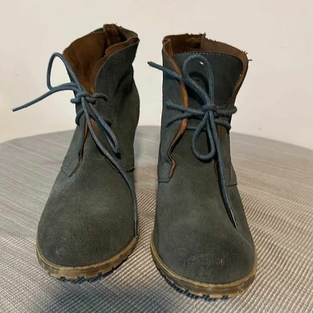 Ruff Hewn Women's Suede Cypress Boots Blue size 11